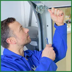 Quality Garage Door Snellville, GA 770-280-8710 - side-t-21-gr-39m-garage-door-installation